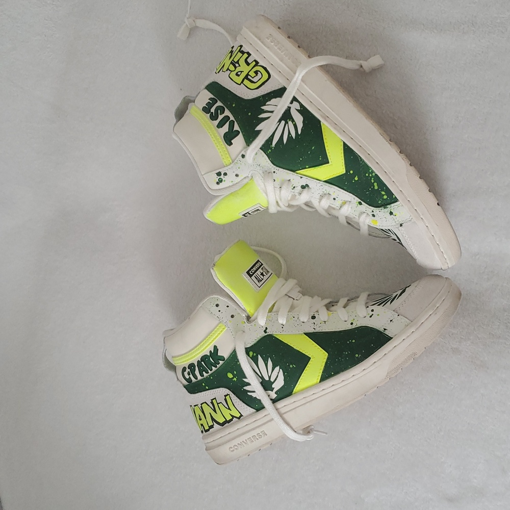 Custom Graphics Designer Mens Pre-owned High Top  Sneakers Sz 9